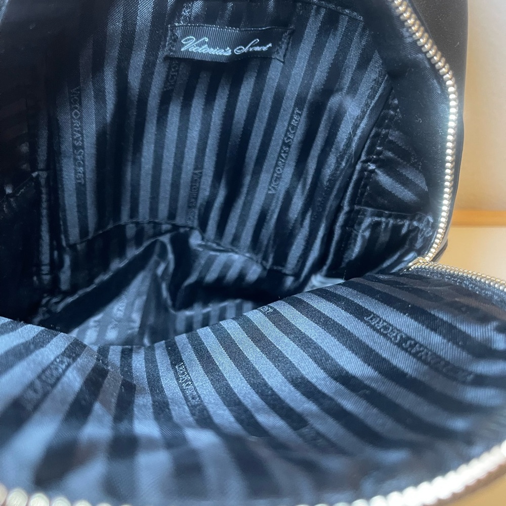 Victoria’s Secret Mini Backpack – Chevron Stripe, Black/ Pink, Chain Detail - Picture 7 of 7